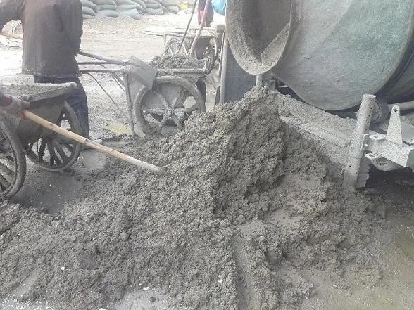 中型滾筒混凝土攪拌機(jī)--河北東圣吊索具制造有限公司--小型攪拌機(jī)|石材夾具|液壓堆高車|手動叉車